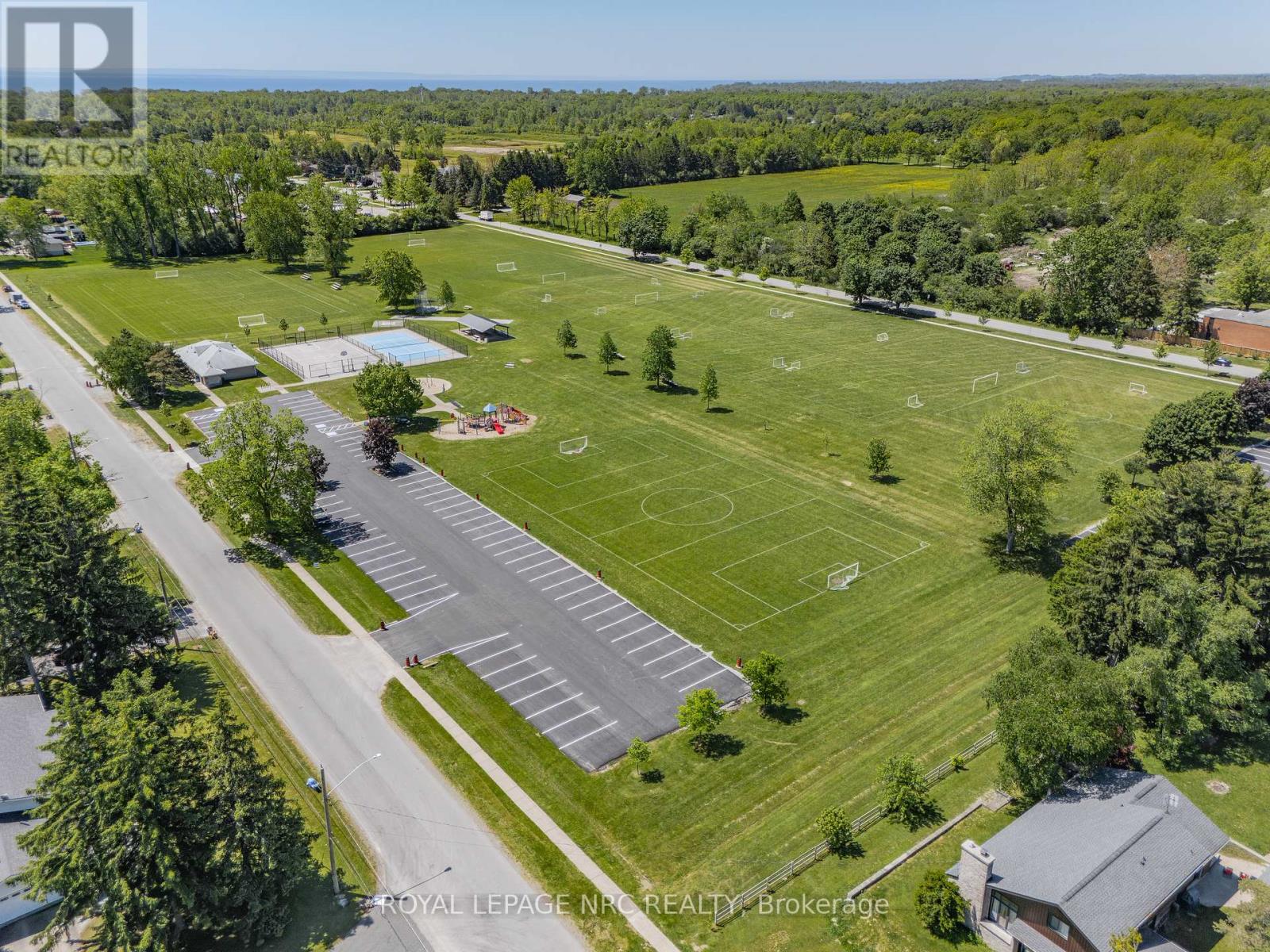 970 PARKDALE AVENUE - 47