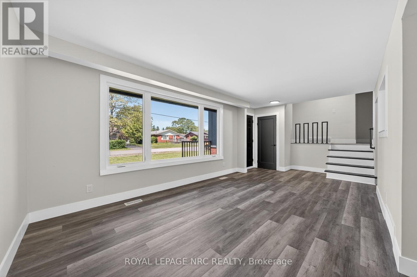 970 PARKDALE AVENUE - 8