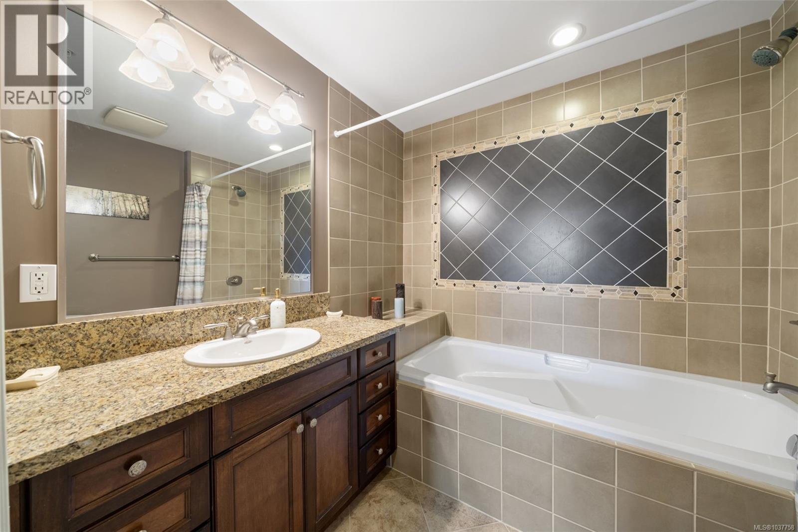 #303 755 Goldstream Ave - 15