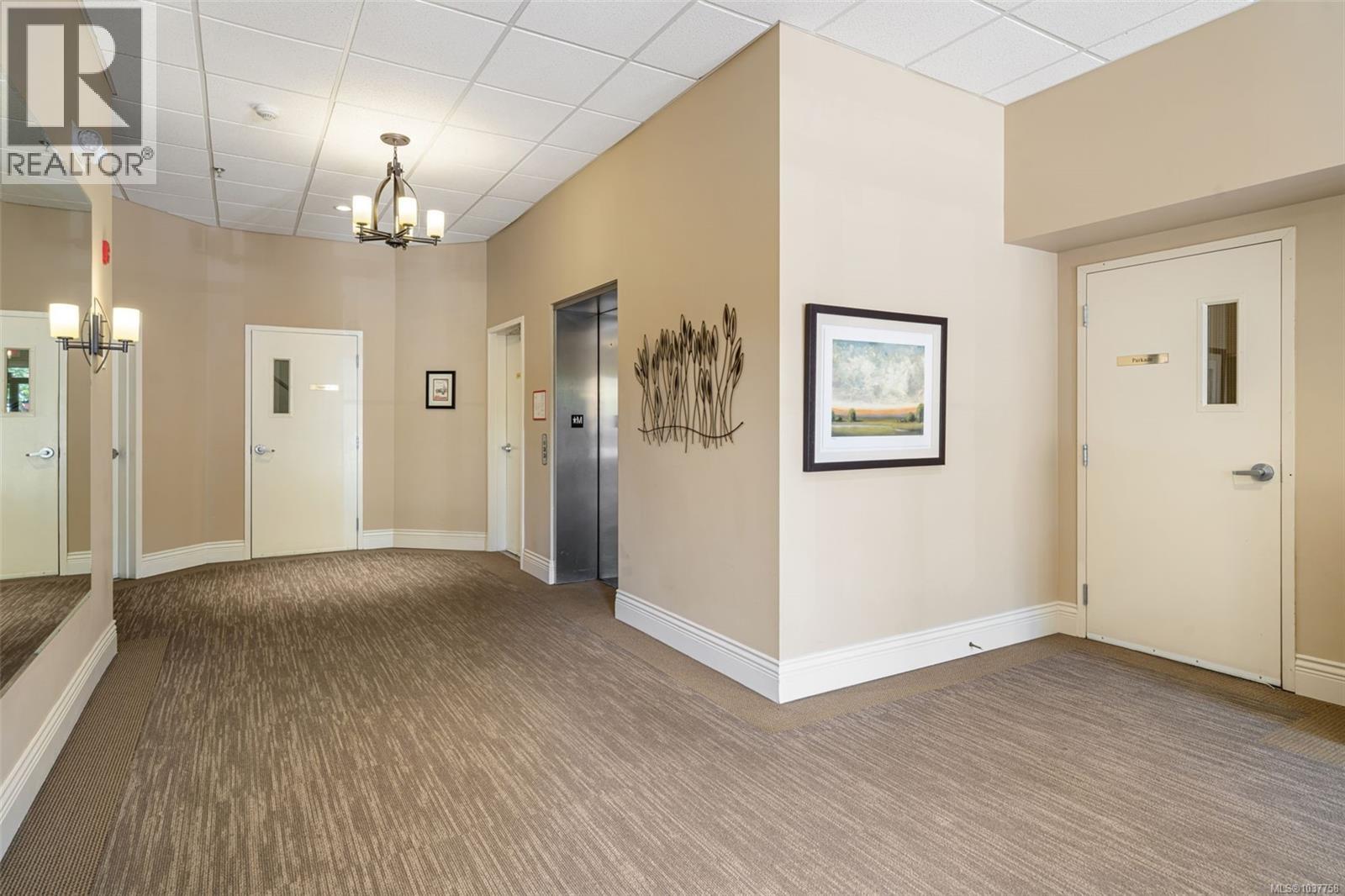 #303 755 Goldstream Ave - 23