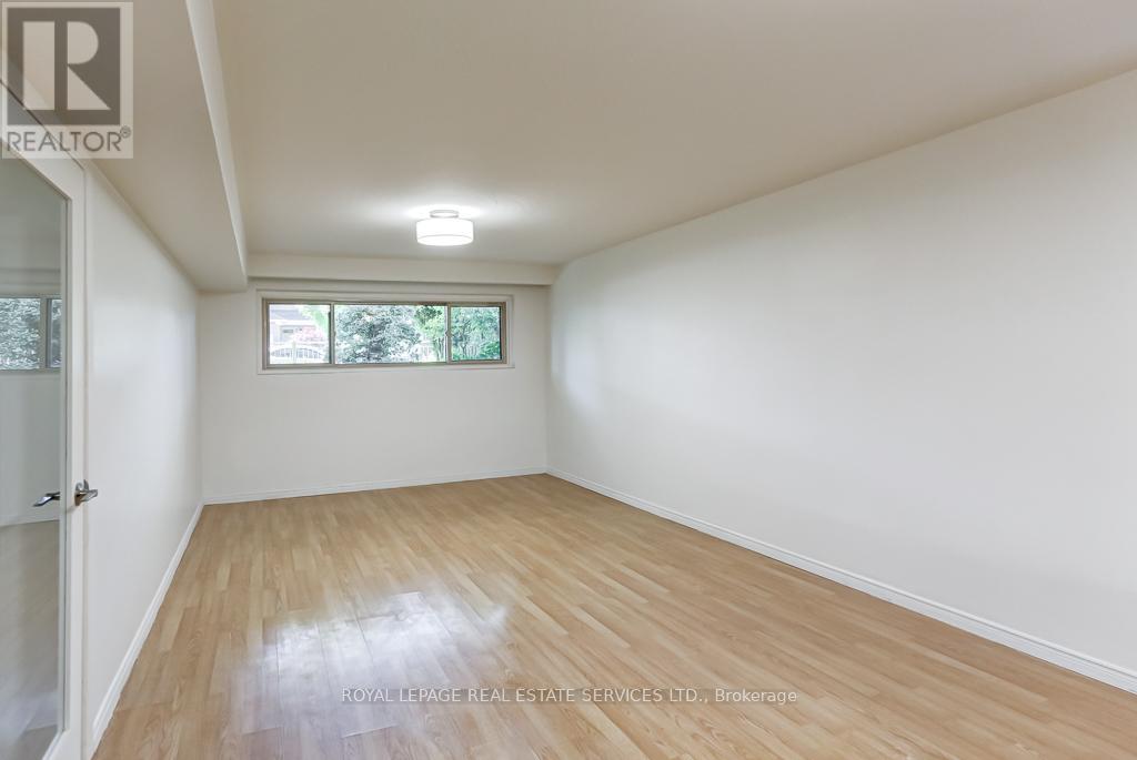 38 JELLICOE AVENUE - 21