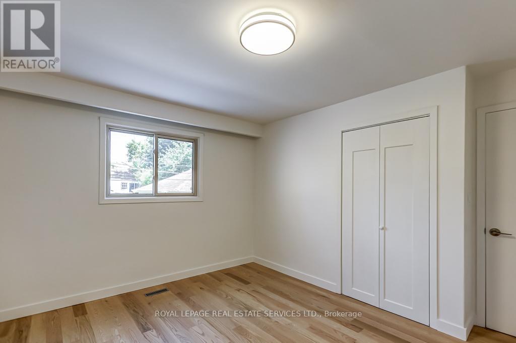 38 JELLICOE AVENUE - 18