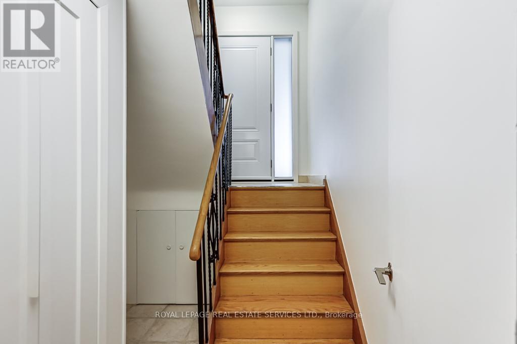 38 JELLICOE AVENUE - 33