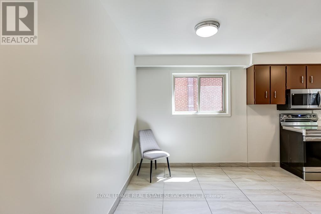 38 JELLICOE AVENUE - 9
