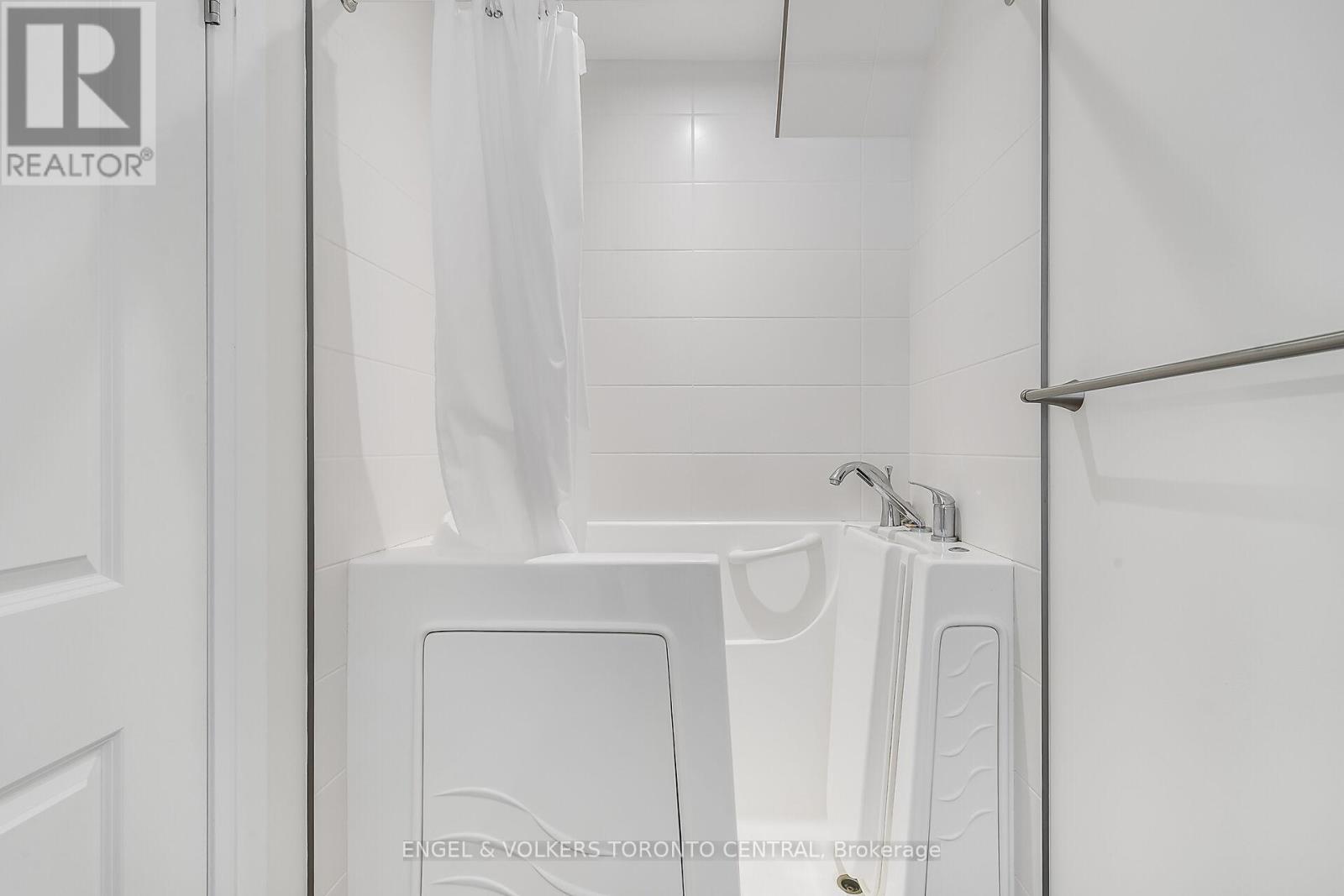 125 RICHARDSON STREET - Image 33