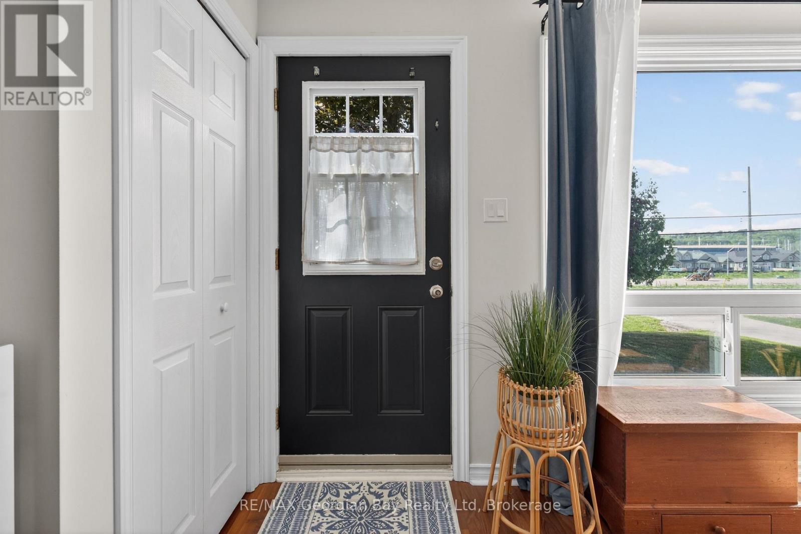 1060 HARBOURVIEW DRIVE - 2