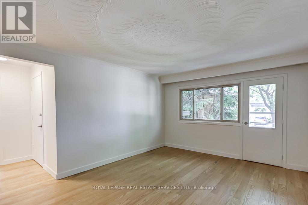 38 JELLICOE AVENUE - 6