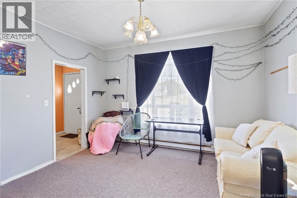 114A Main St - 11