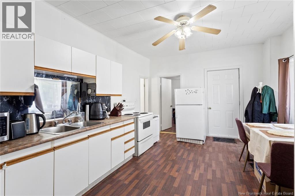 114A Main St - 13