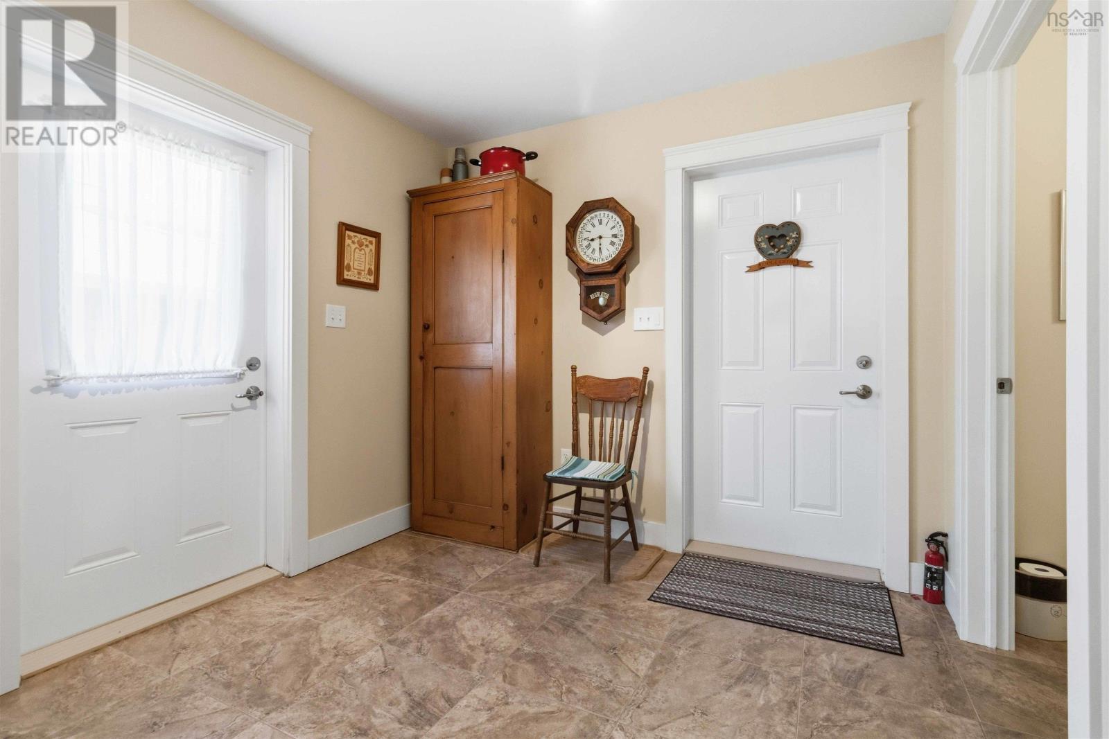Property 37 of 50 of 32 Roundhouse Drive