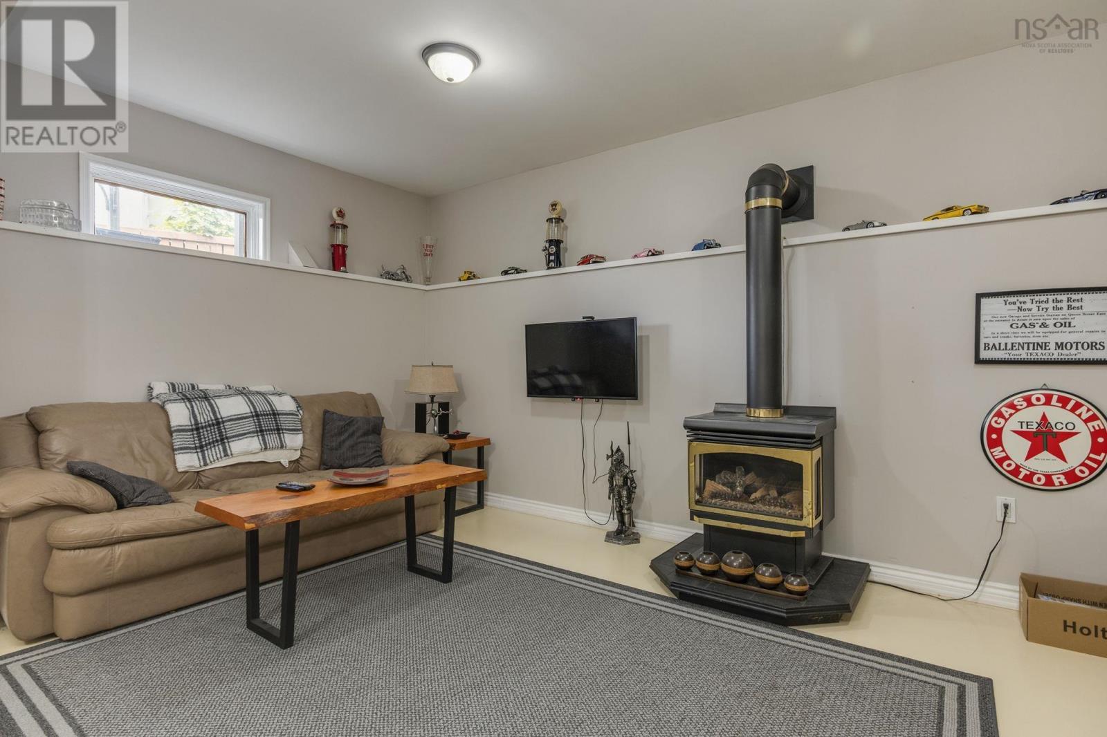 Property 20 of 37 of 133 Chaswood Drive