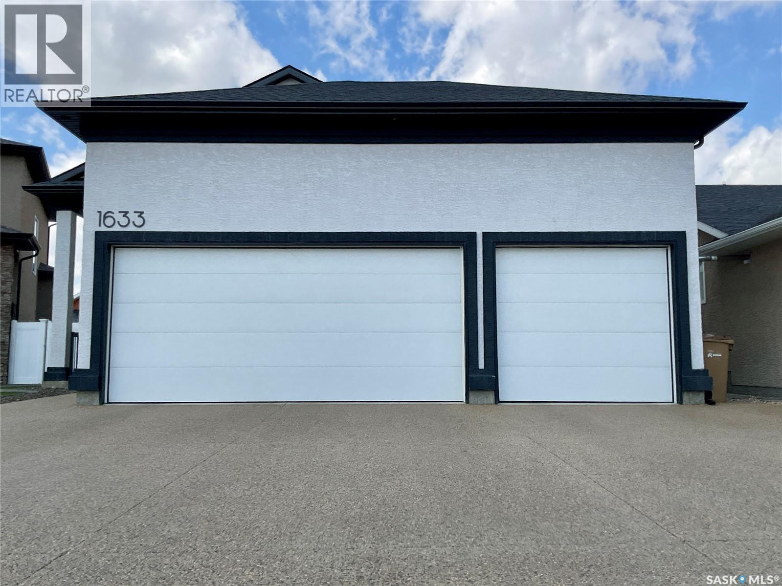 1633 MAPLE ROSE CRESCENT N — photo 46