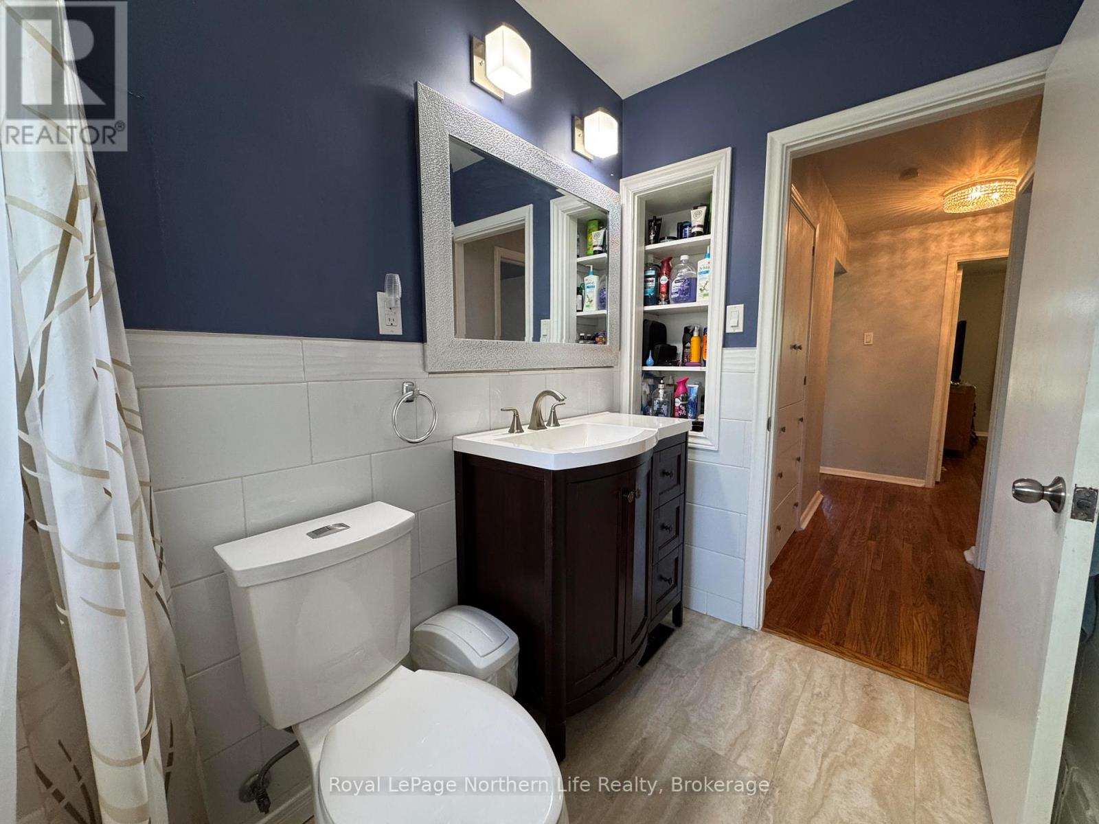 #25 40 JUDGE AVENUE - 44