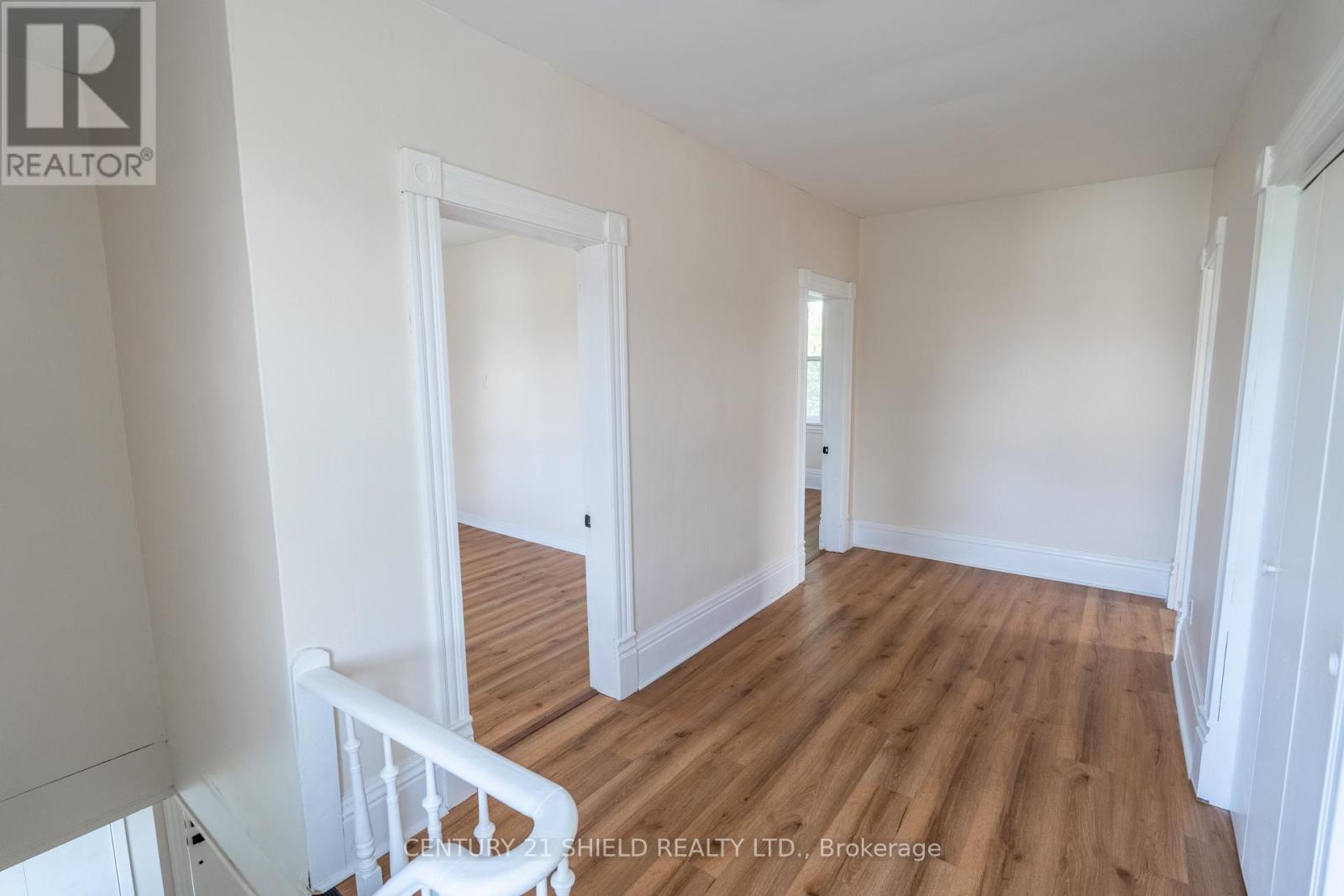 18491 HUGHIE MUNRO STREET - 8