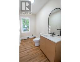 18491 Hughie Munro Street, North Glengarry, ON K0C1B0 Photo 11