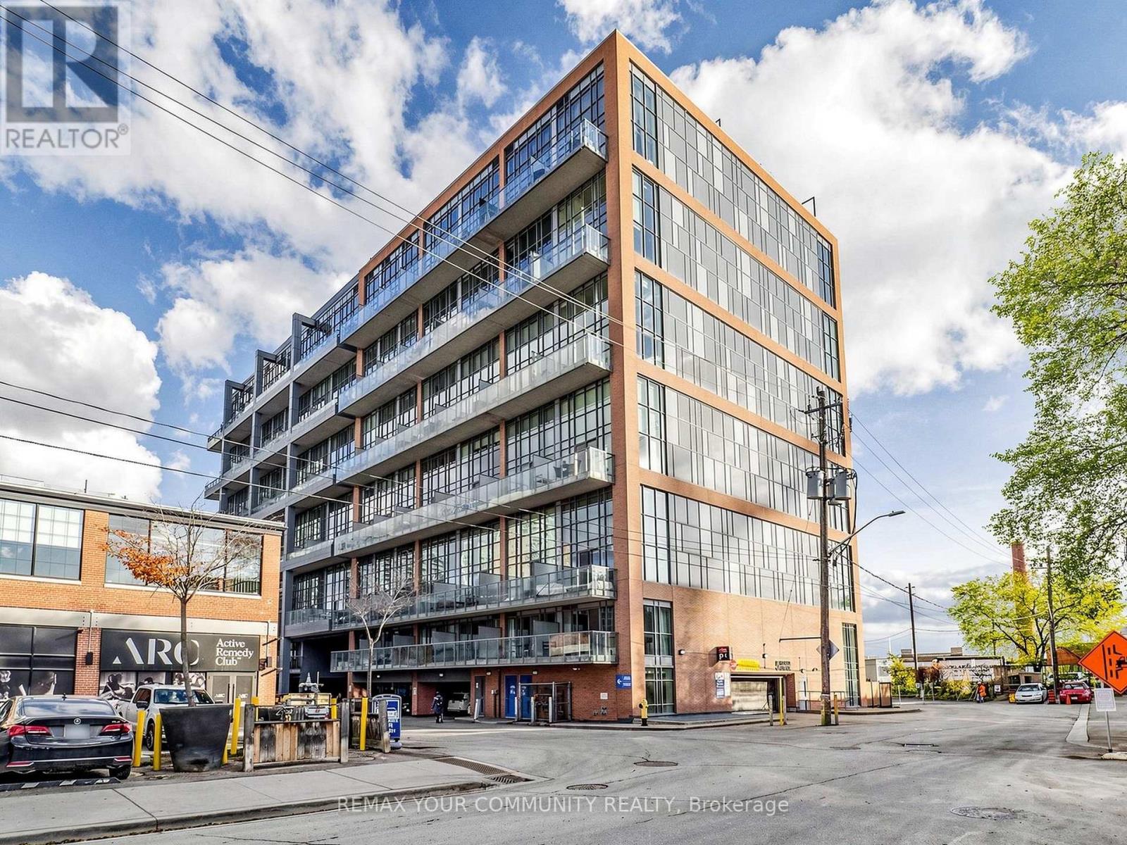 Listing photo of 718 - 5 HANNA AVENUE