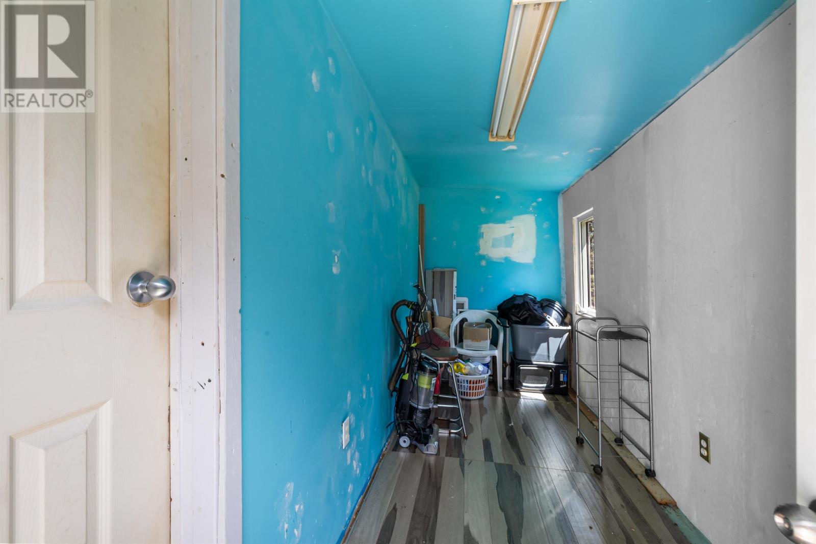 1146 Queens Road - 26