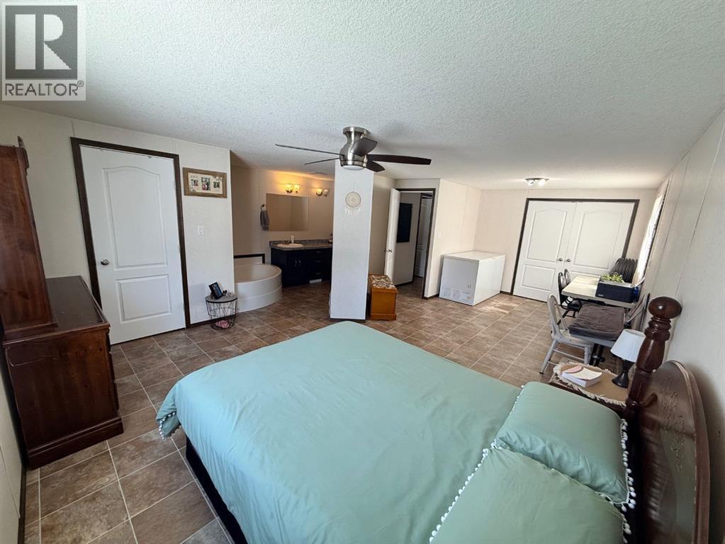 12072 TWP RD 1072 - 23