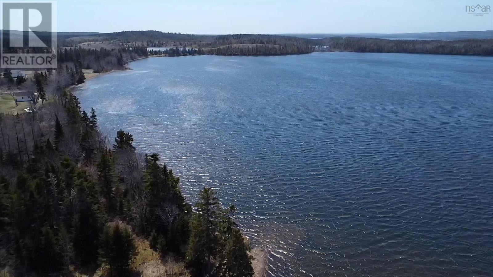 2280 Loch Lomond Road - 25