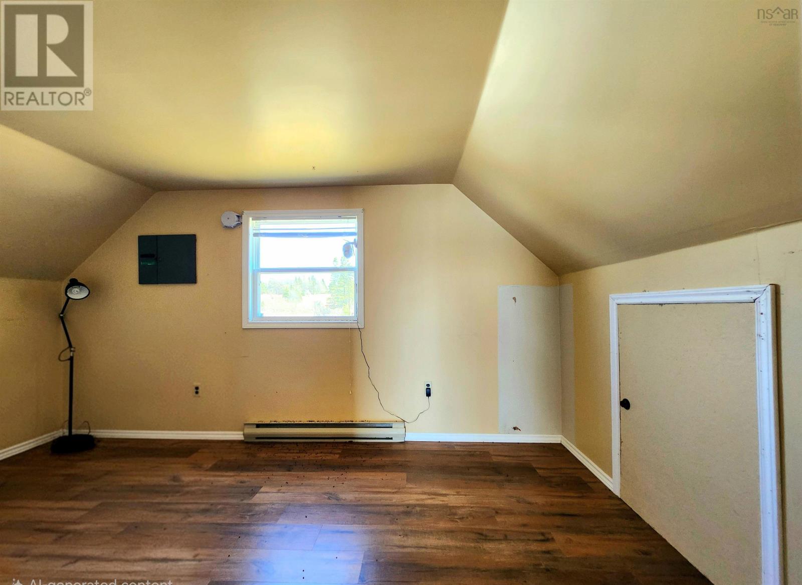 2280 Loch Lomond Road - 16