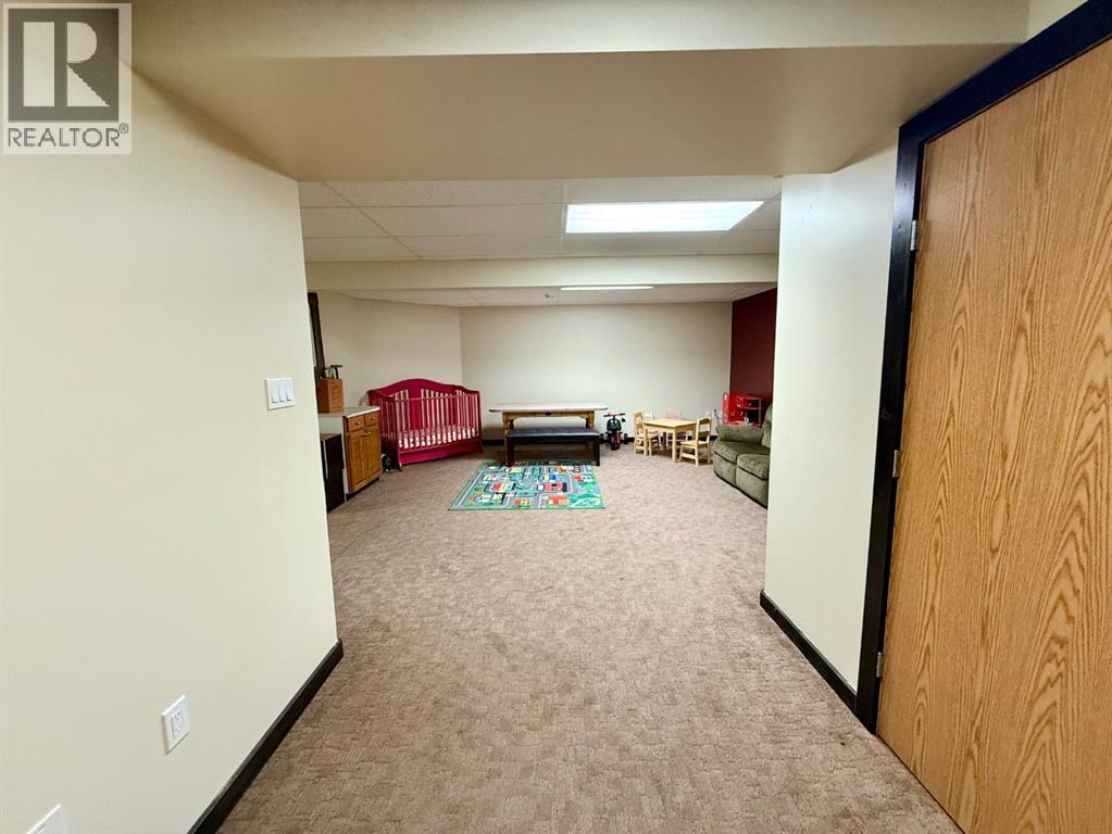 9206 94 Street - 28