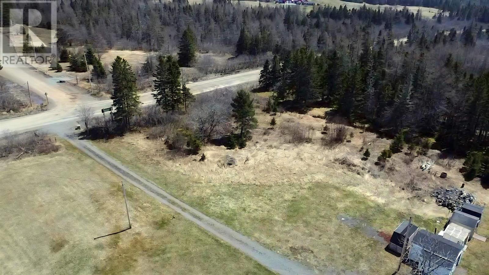 2280 Loch Lomond Road - 4