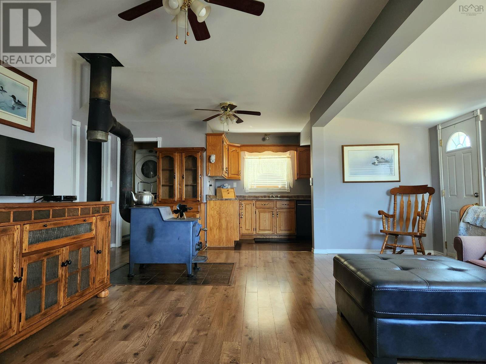 2280 Loch Lomond Road - 5