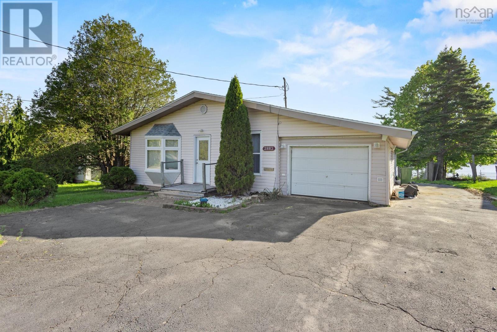 Property 2 of 47 of 2883 Sackville Drive