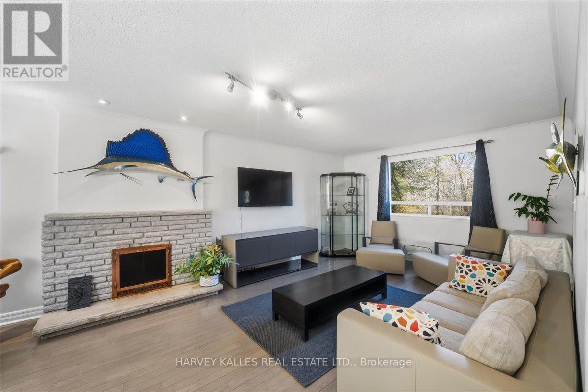 72 WALMER ROAD - 9