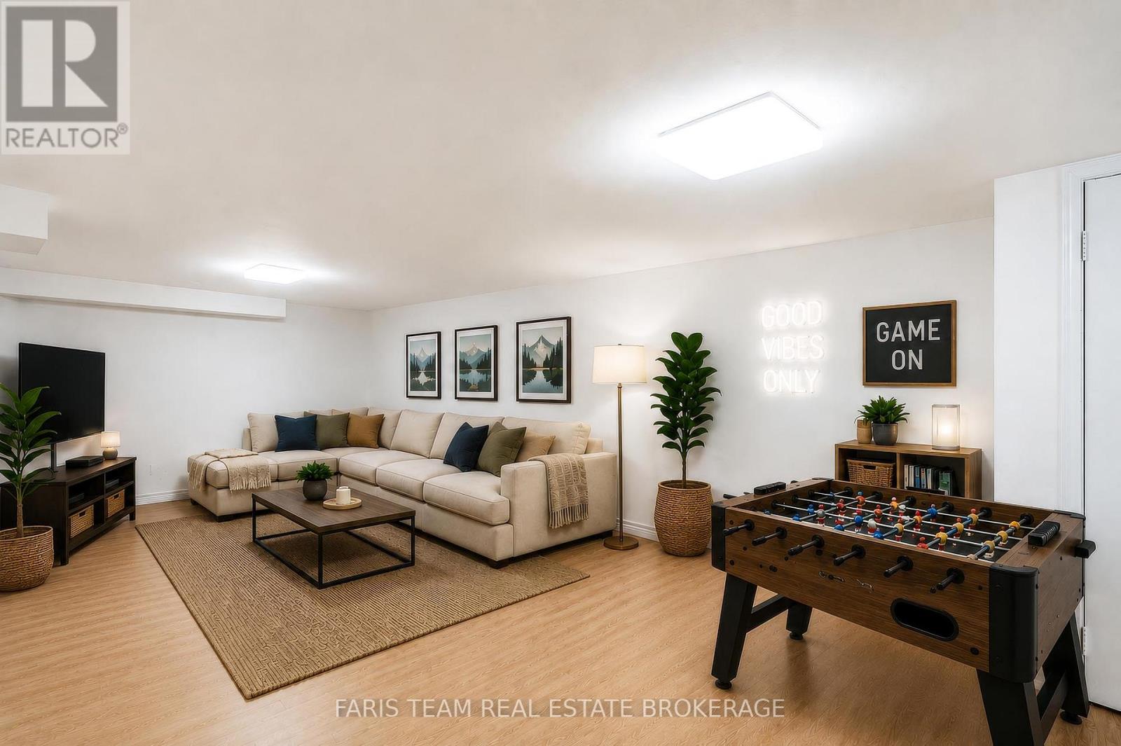 18 HOLGATE STREET - 32
