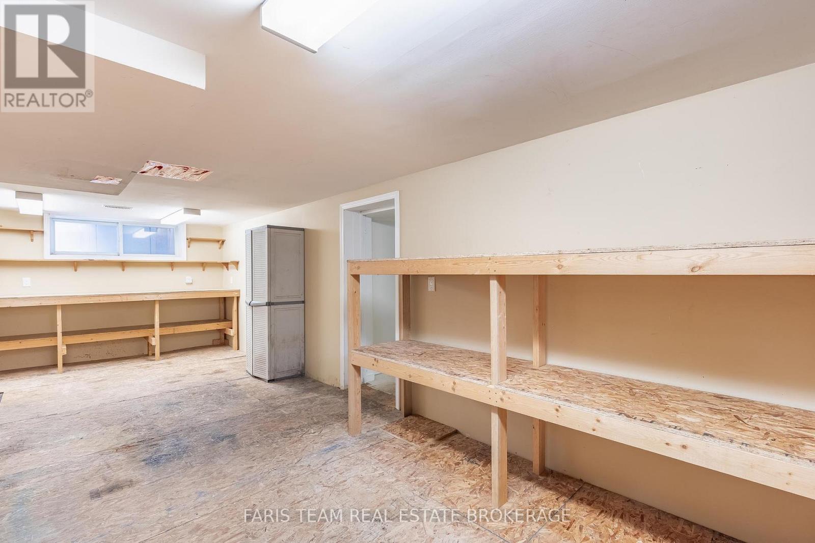 18 HOLGATE STREET - 36
