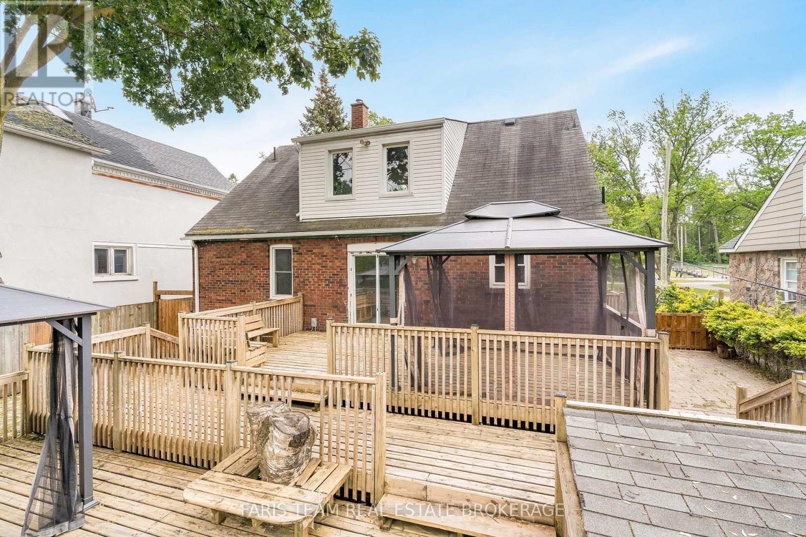 18 HOLGATE STREET - 42