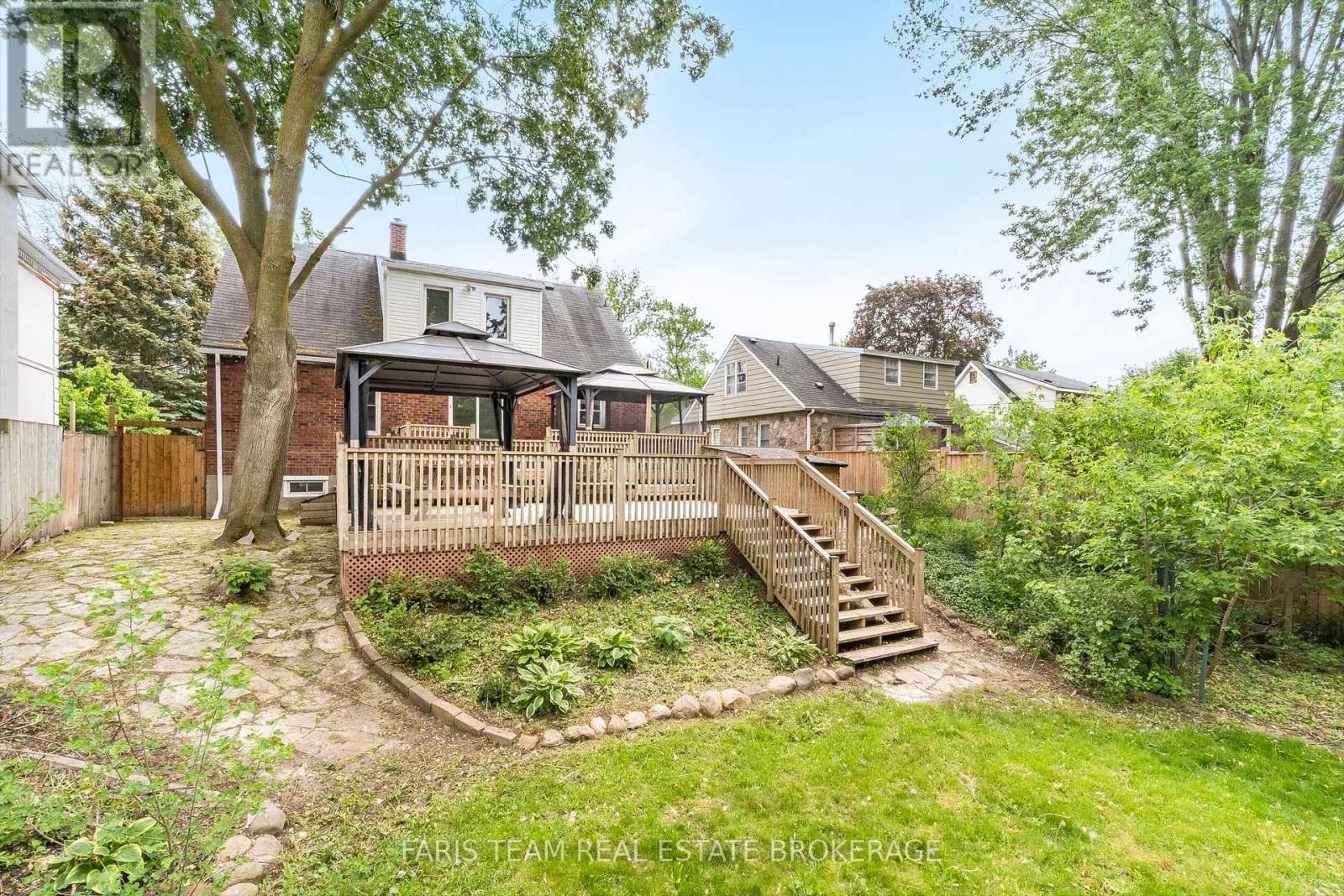 18 HOLGATE STREET - 45