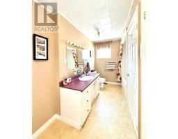 372 Main Road thumbnail 10