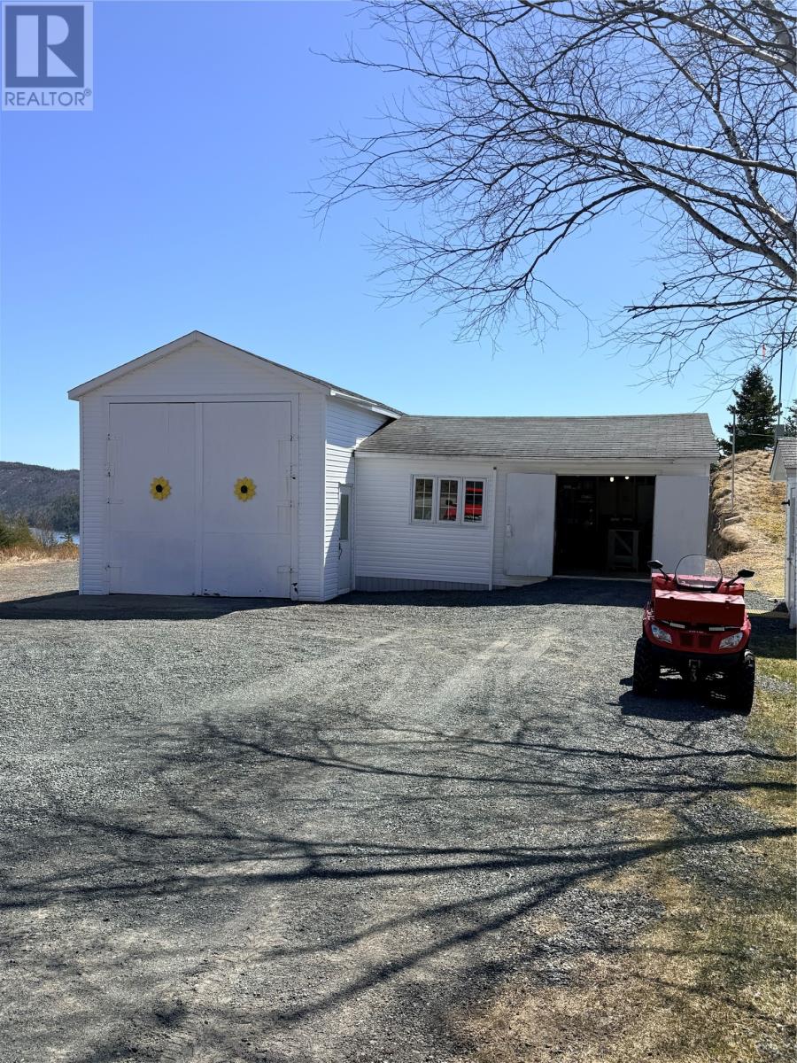 372 Main Road - 21