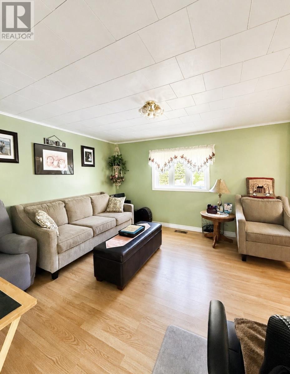 372 Main Road - 6