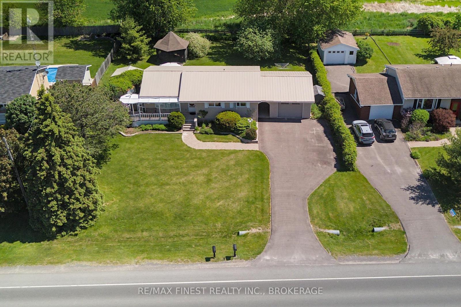 301 COUNTY RD 8 - 29