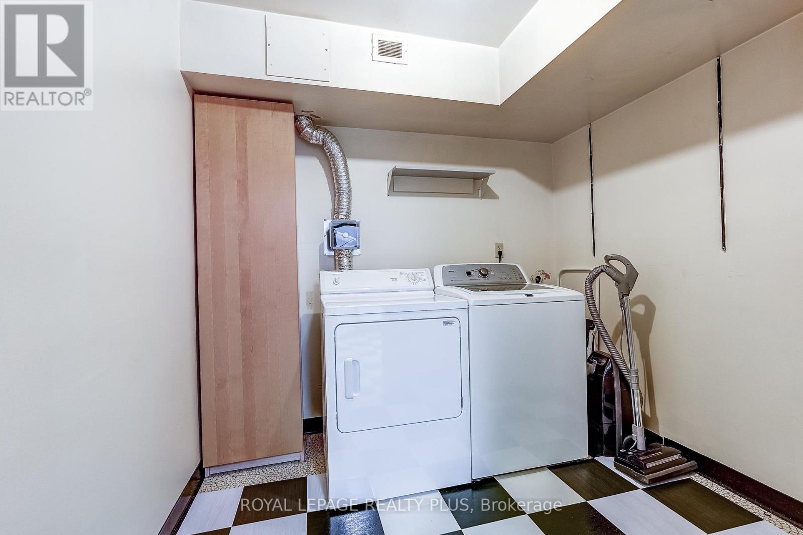 #906 1320 MISSISSAUGA VALLEY BOULEVARD - 18