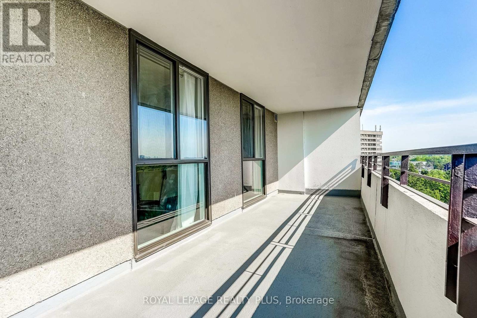 #906 1320 MISSISSAUGA VALLEY BOULEVARD - 28