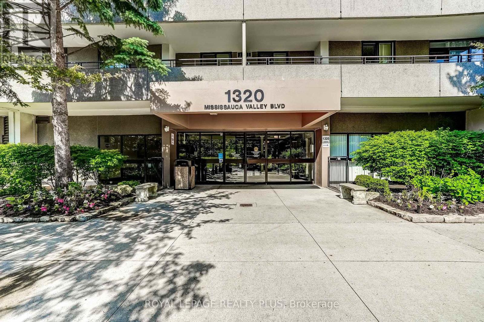 #906 1320 MISSISSAUGA VALLEY BOULEVARD - 3