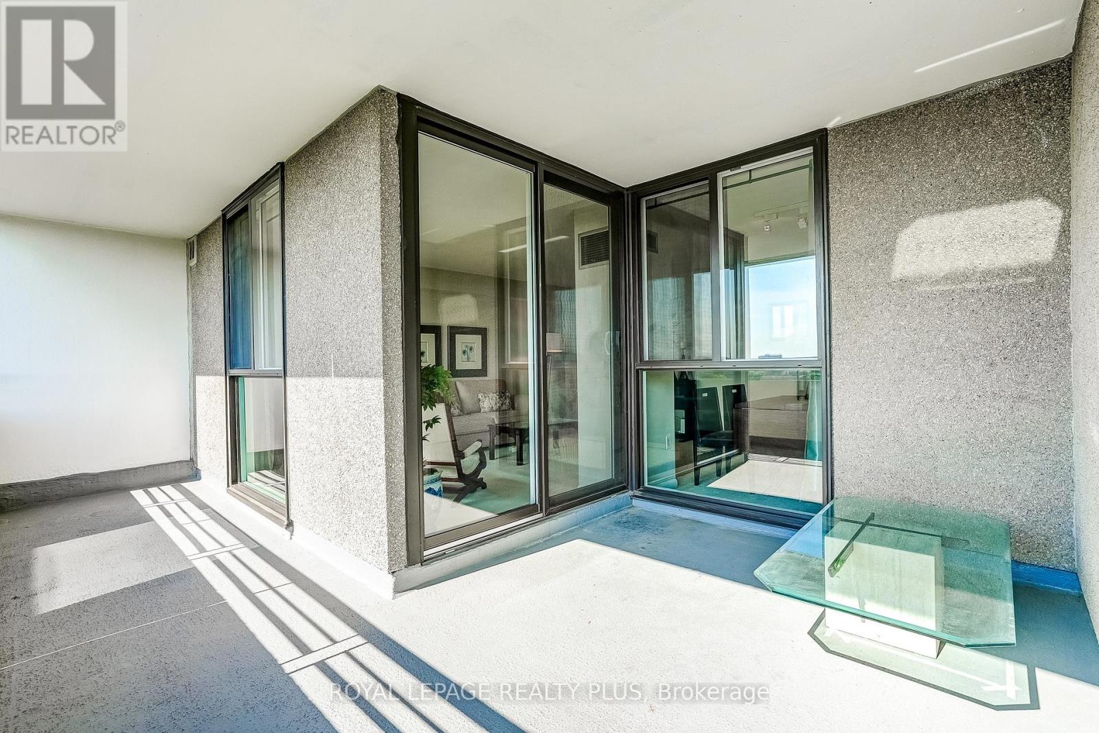 #906 1320 MISSISSAUGA VALLEY BOULEVARD - 30
