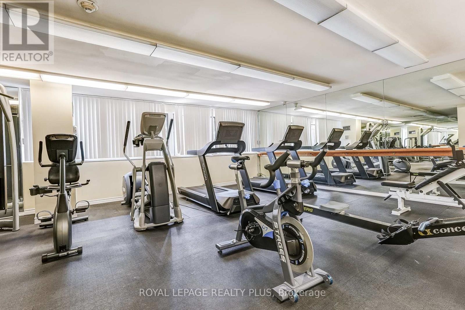 #906 1320 MISSISSAUGA VALLEY BOULEVARD - 38