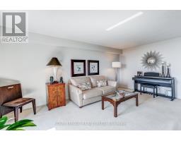 906 - 1320 Mississauga Valley Boulevard, Mississauga, ON L5A3S9 Photo 9