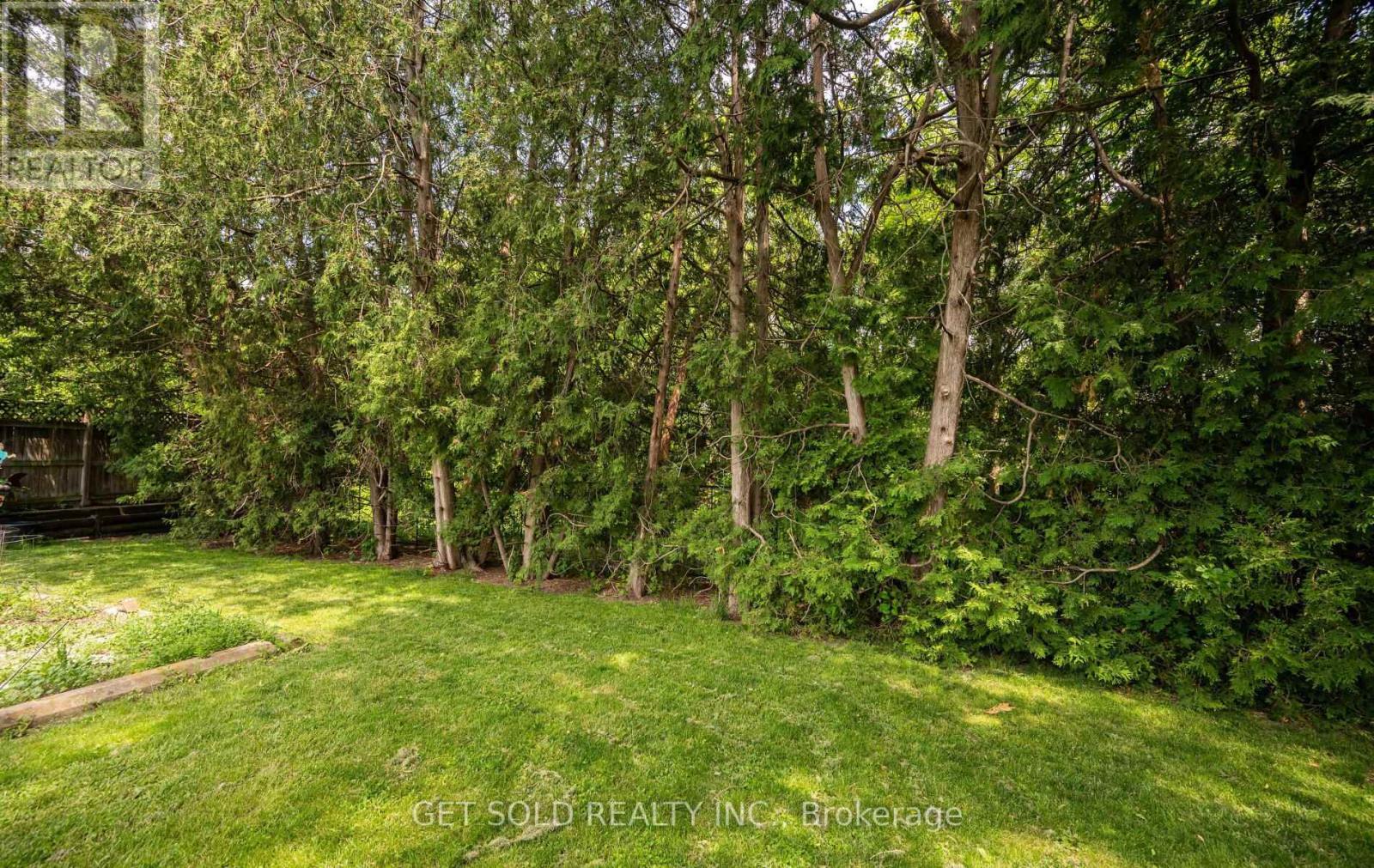 131 CLEARBROOKE CIRCLE - 34