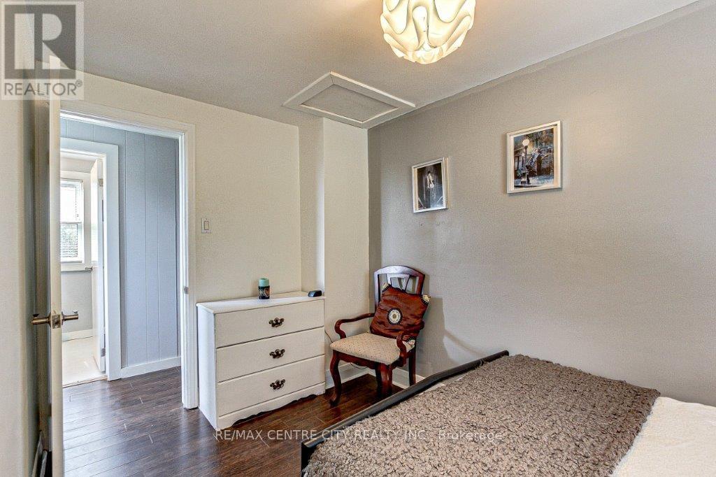 465 ASHLAND AVENUE - 15