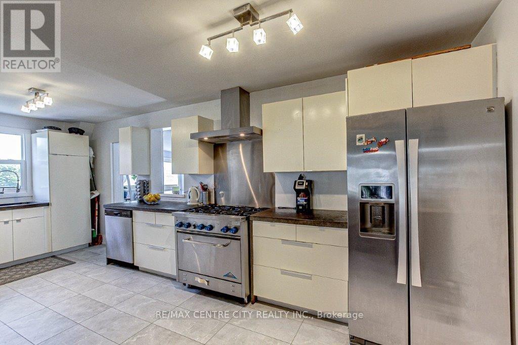 465 ASHLAND AVENUE - 29
