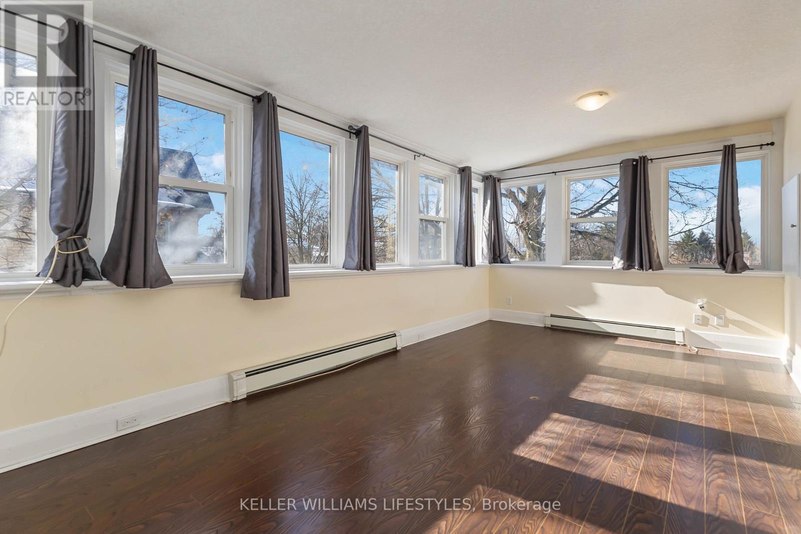 79 BEACONSFIELD AVENUE - 9