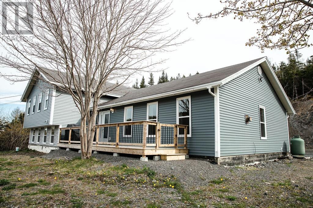27 Main Road - 47