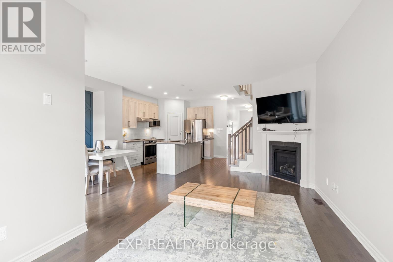 3 Bed, 3 Bath House for Sale in Ottawa – 163 ANGELONIA CRESCENT, Ottawa – MLS# X13419500 - Image 12