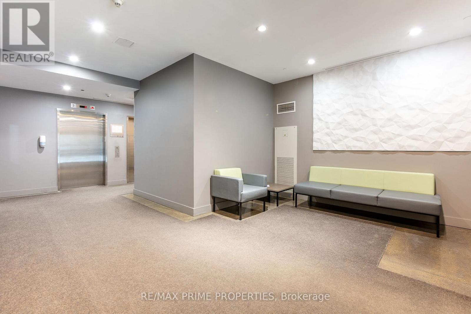 #311 383 CUMBERLAND STREET - 24